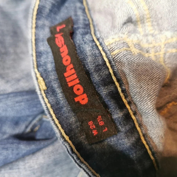 Dollhouse Womens Bermuda Raw Edge Hem Shorts  Size 28 - Picture 3 of 4